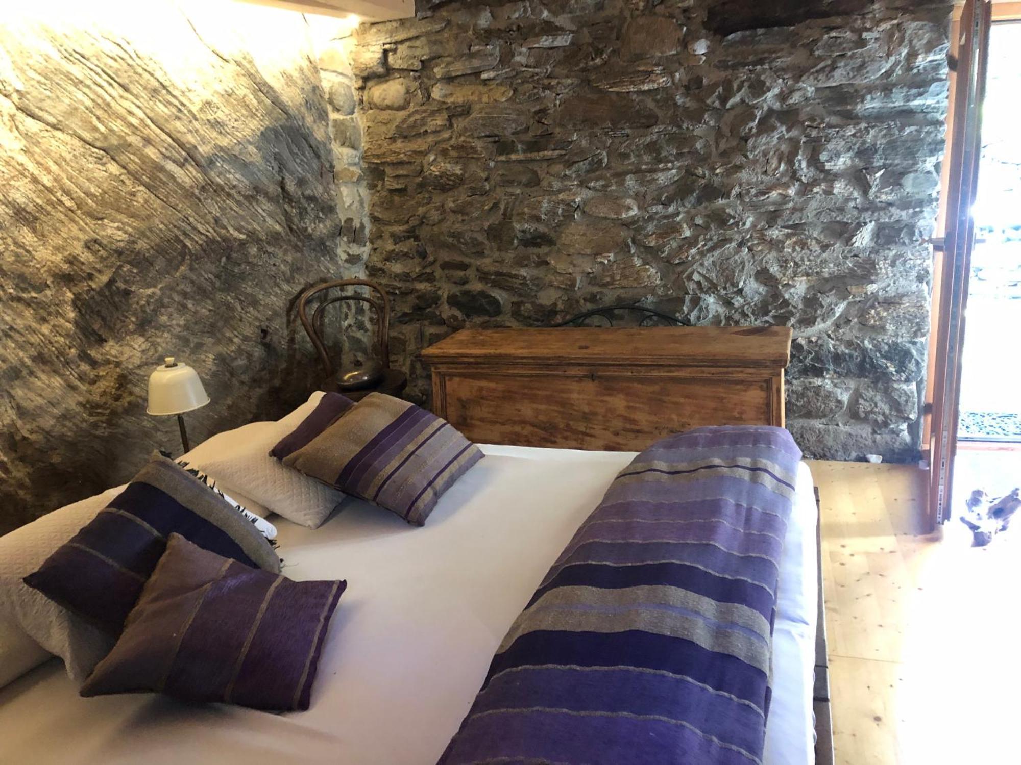 Rustico Gin Avegno Torbecc, Vallemaggia, Tessin, Gordevio